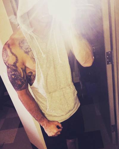 Brown 39 years Ontario Canada