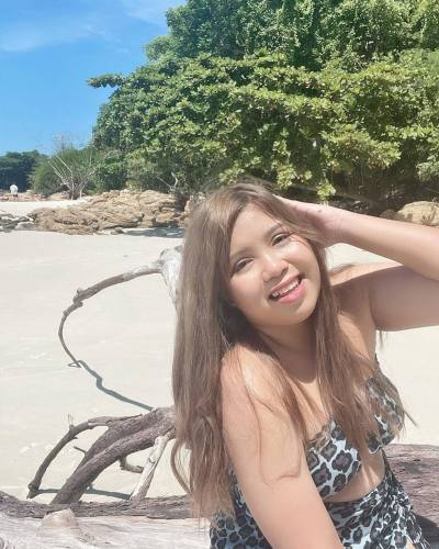 Anne 28 ans Nakhonsawan Thaïlande