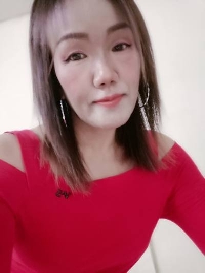 Nadia 48 years ลาดกระบัง Thailand