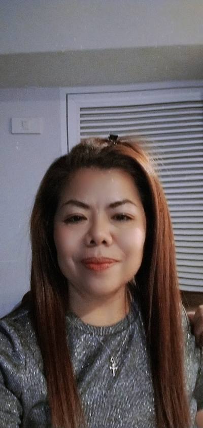 Yupin 43 ans Bangkok Thaïlande