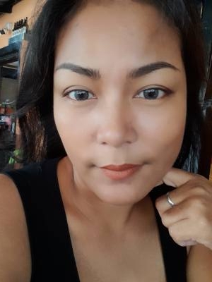 Fah 36 Jahre หัวหิน Thailand