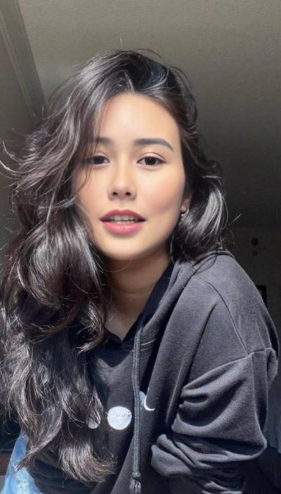 Achariya 37 Jahre Chiang Mai  Thailand