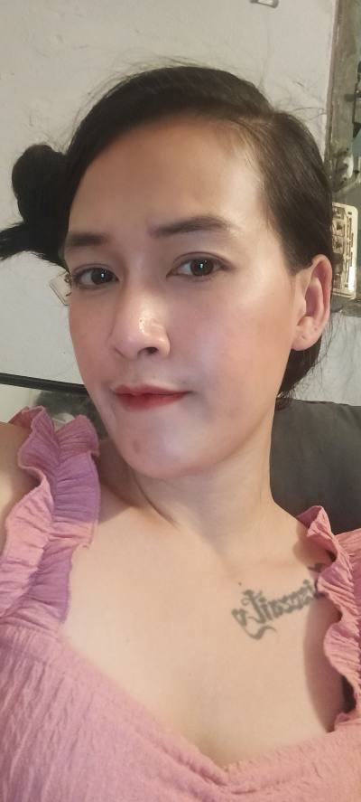 Zai 33 years  Thailand