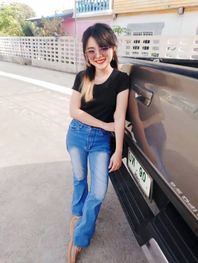 Nanny 29 ans เนินมะปราง​ Thaïlande