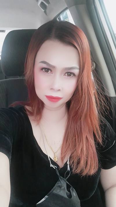 Nicha 48 ans Hatyai Thaïlande