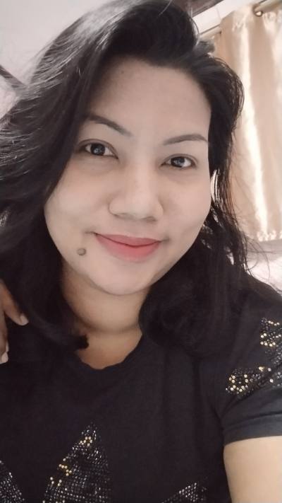 Sarunchana 38 Jahre Swi Thailand
