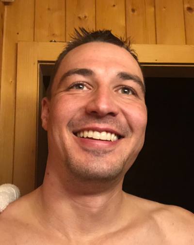 Benjamin 37 ปี Pfaffnau  Switzerland