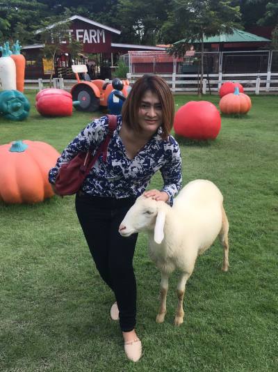 Rak 44 ans Maung Thaïlande