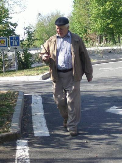 Mic 26 ปี Nogent Le Rotrou France