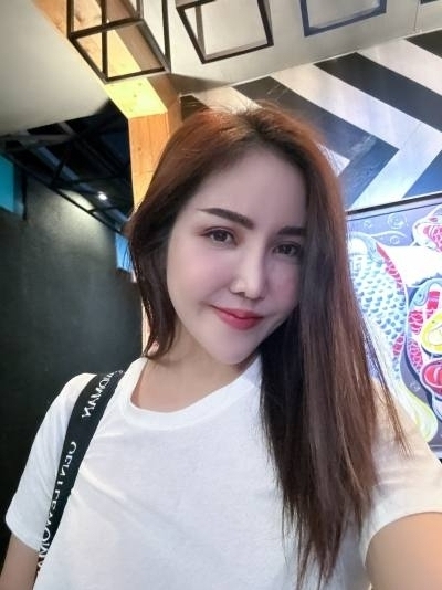 Nana 37 ans Lat Phrao Thaïlande