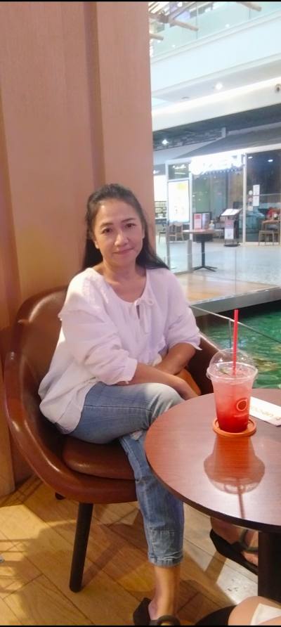 Ratchnee 56 ans อำเภอปราณบุรี Thaïlande