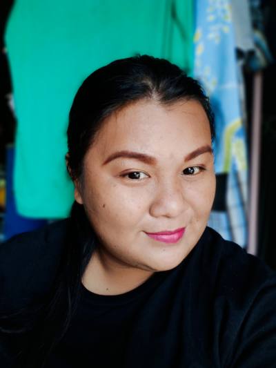 Pohn 32 Jahre บางปะหัน Thailand