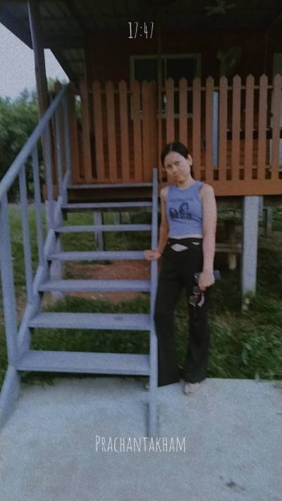 Pawida 26 years Bangkok​ Thailand