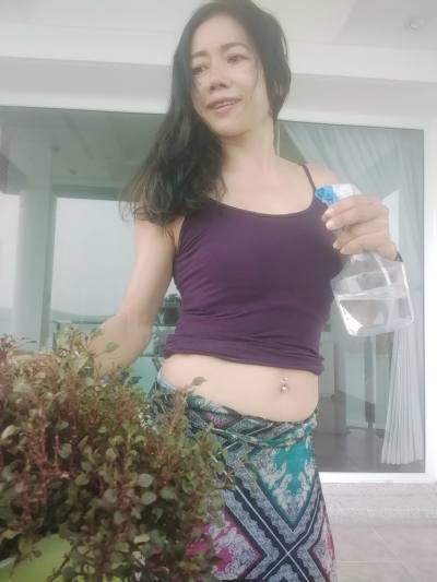 Anna 48 ans หาดใหญ่ Thaïlande