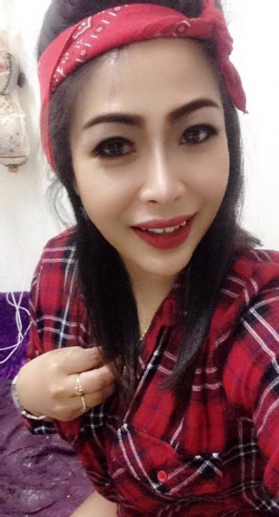 Ratsamee 45 years Sohar Oman Thailand