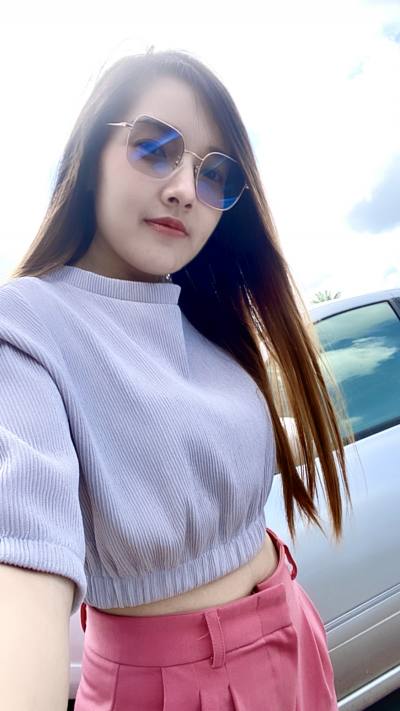 Yingsi 36 Jahre Ubon Ratchathani Thailand