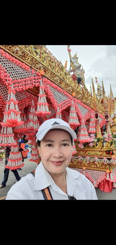 กุหลาบทิพย์ บุญภูงา 52 years Kornkarn Thailand