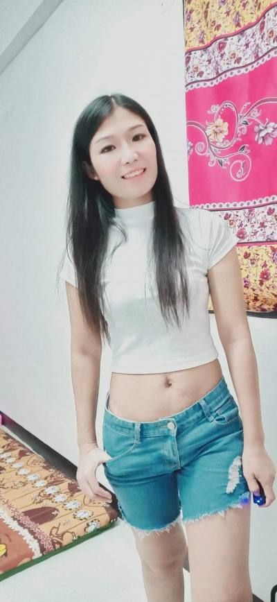 Kacharee 34 ans กรุงเทพมหานคร Thaïlande
