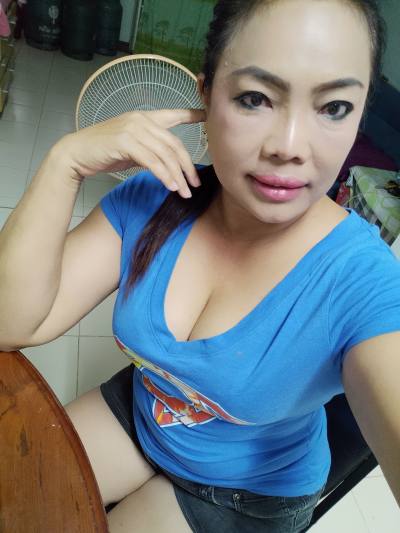 Neeranuch 48 ans เมืองสระบุรี Thaïlande