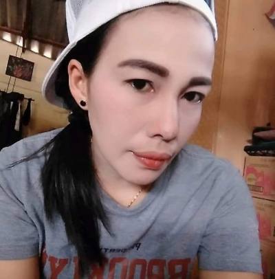 Pranee 40 ans เมืองไทย Thaïlande