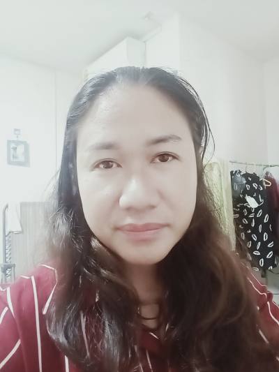 Wipha 39 Jahre ไทย Thailand