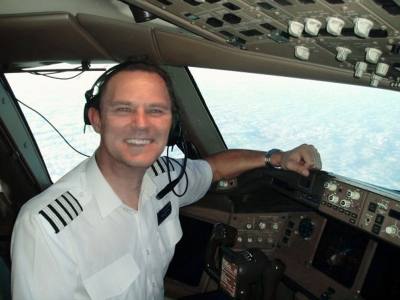 Simon 50 ปี Gladstone Australia