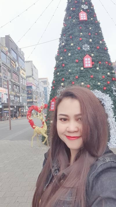 Nee 38 Jahre Chaiyaphum Thailand