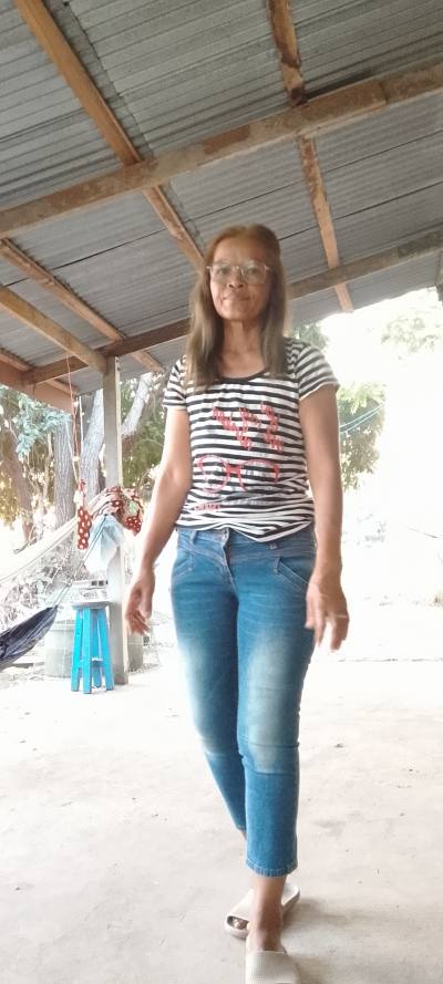 Vattanee 51 years Yan Nawa  Thailand
