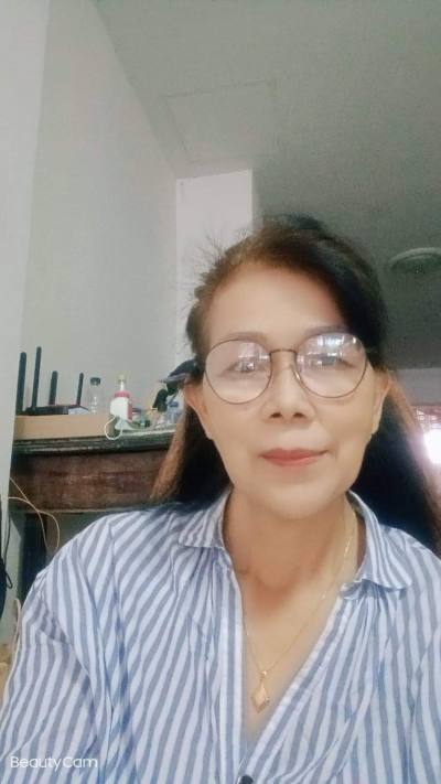 Noi 57 ans Wichian Buri Thaïlande