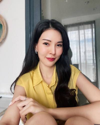 Aranya 38 Jahre Bangkok Thailand