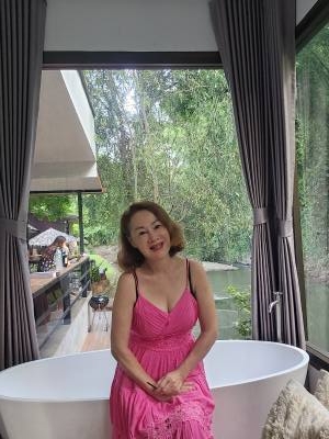 Atchara 57 ans กรุงเทพ Thaïlande