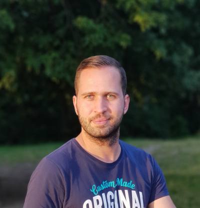 Sven 32 ปี Untergruppenbach Germany
