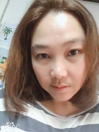 Pohn 46 ans Bangkok  Thaïlande