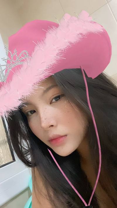 Shina 28 Jahre Hua Hin Thailand