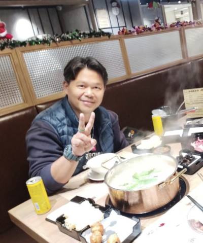 Alan 47 ปี Ban Pong ไทย