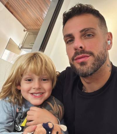 Jean 33 ปี Toulouse  France