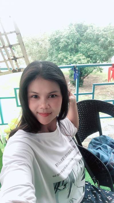 Kanit 42 Jahre Chonburi Thailand