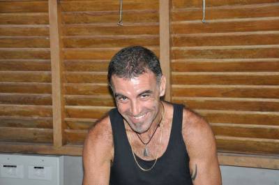 Paul 62 ปี Rawaï ไทย
