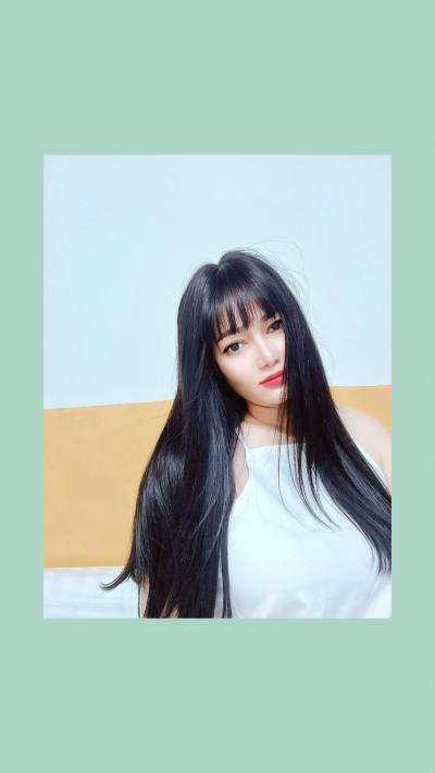 Lilly 35 ans Bangkok Thaïlande