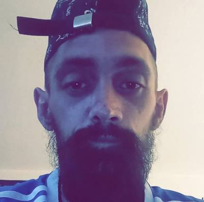 Hakan 32 ans Tarascon-sur-ariège France