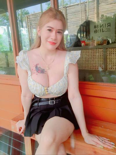 Maprang 32 ans Bangkok Thaïlande