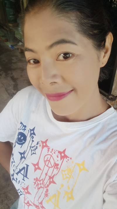 Pinyada 42 ans Bangkok Thaïlande