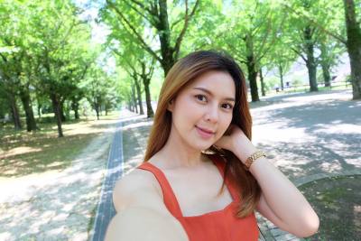 Nora 36 years Bangkok Thailand