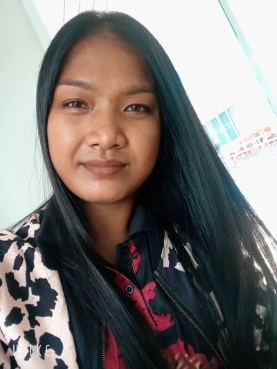 Narissara 35 ans กระทุ่มแบน Thaïlande