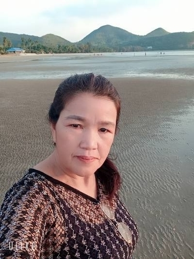 Lek 53 ans พรเจริญ Thaïlande