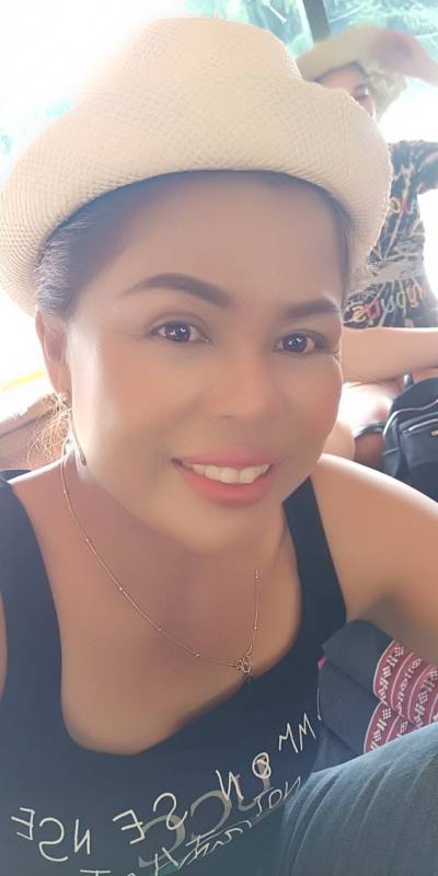 Ray 51 ans Chaiya Thaïlande