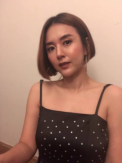 Pom 44 ans Muang  Thaïlande