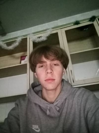 Shemolen 19 ปี Moscow Russia