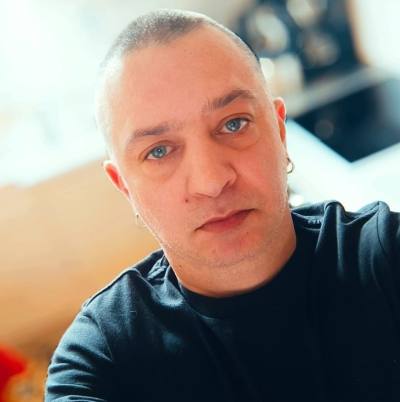 Alex 46 ปี Mariembourg Belgium