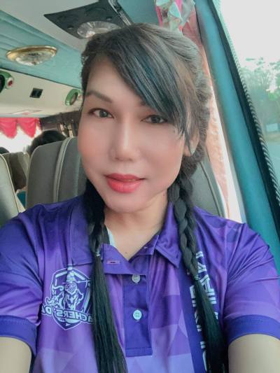 Paricha 47 years Lynne Thailand